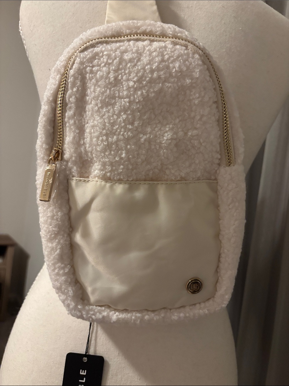 Cream Sherpa Crossbody Sling Bag - Wantable - NWT